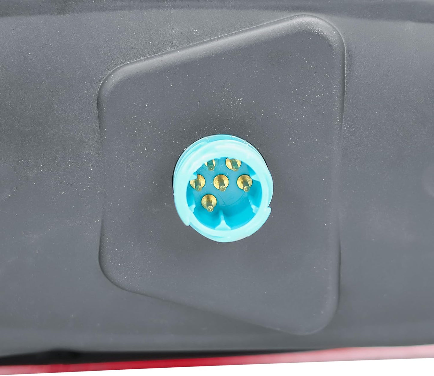 Aligoparts Replacement Driver Right Side O/S 12V/24V Tail Light Lamp for Renault Master Tipper Pickup Chassis / Renault LF / Volvo FE / Iveco Eurocargo