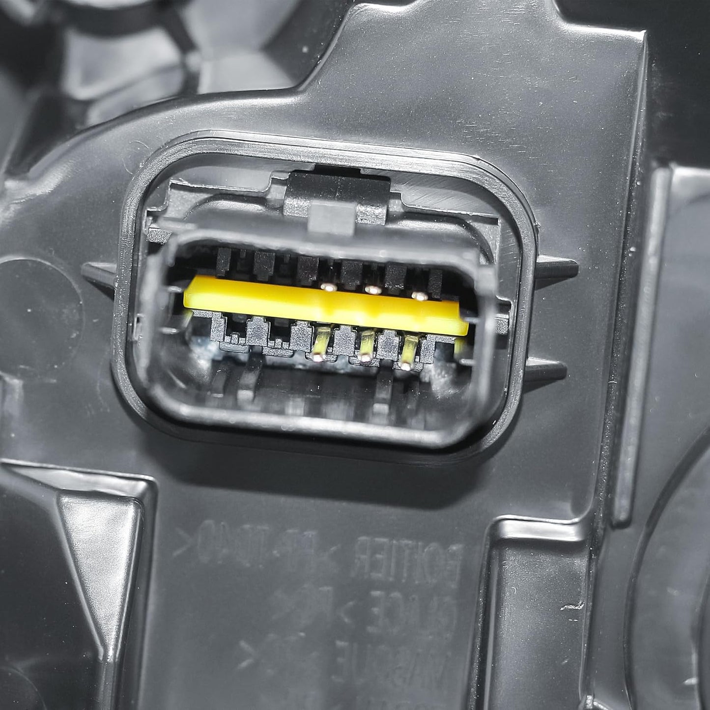 Aligoparts Driver Right Side Headlight Lamp O/S Electric Adjustment 6 Pins with DRL for Renault Trafic NV300 Talento 2014–2019