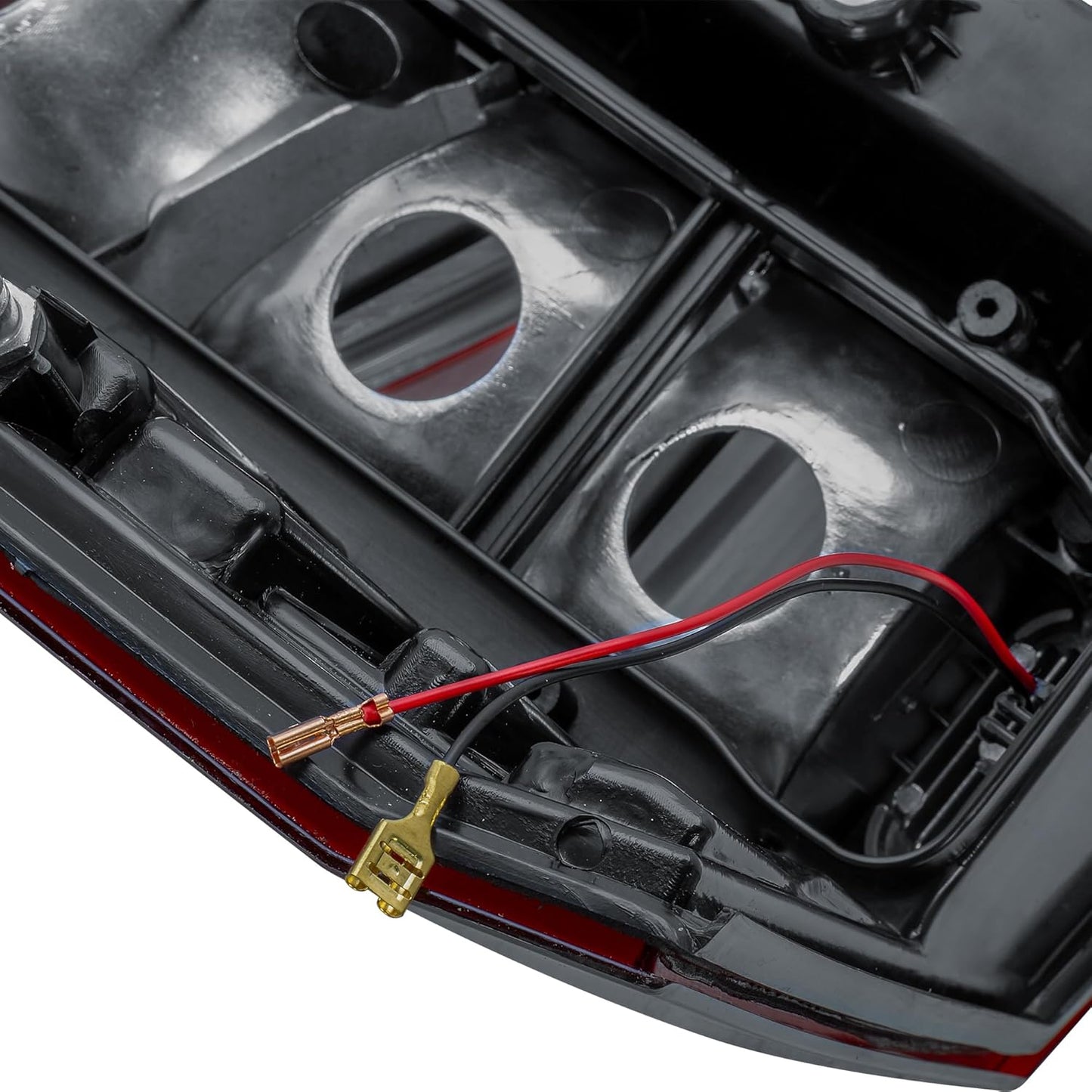 Aligoparts Driver Right Side O/S Tail Light Rear Lamp for VW Crafter MAN TGE 2017–2024